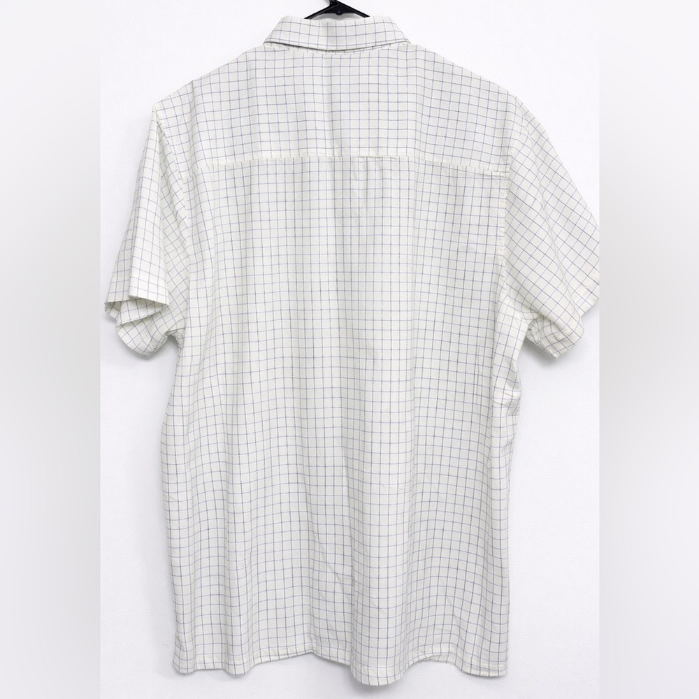 Casual White and Blue Grid Men's Shirt - Picture 3 of 7